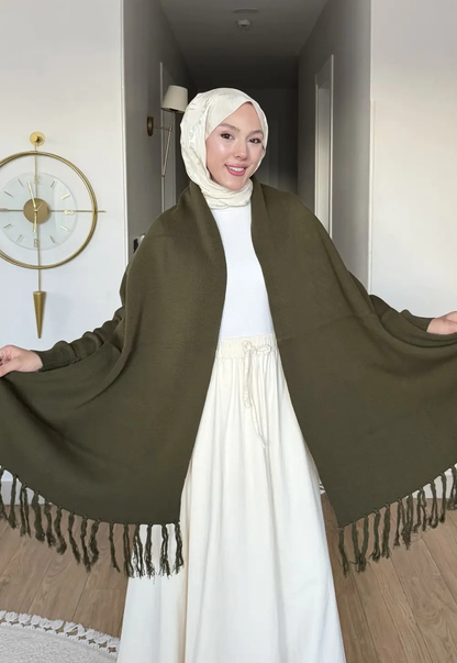 Poncho Femme Élégant en Maille Tricotée à Franges