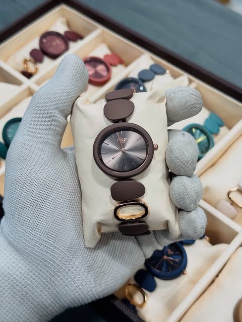 Montre Bella™ – Élégance Féminine