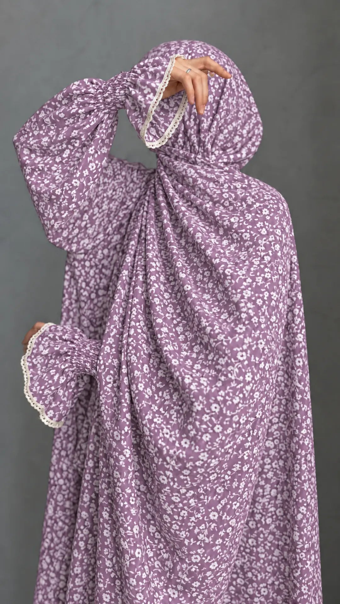 Abaya Femme Élégante à Imprimé Floral